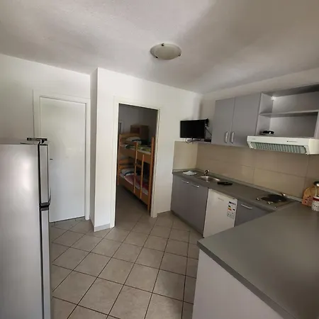 Fuer 2 Erwachsene Und 2 Apartment